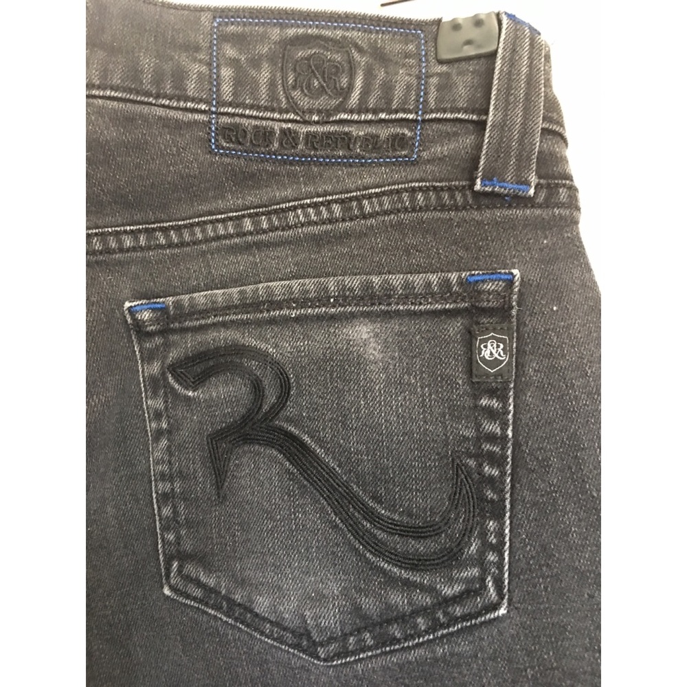Rock & Republic slim cut jeans size 31x33
